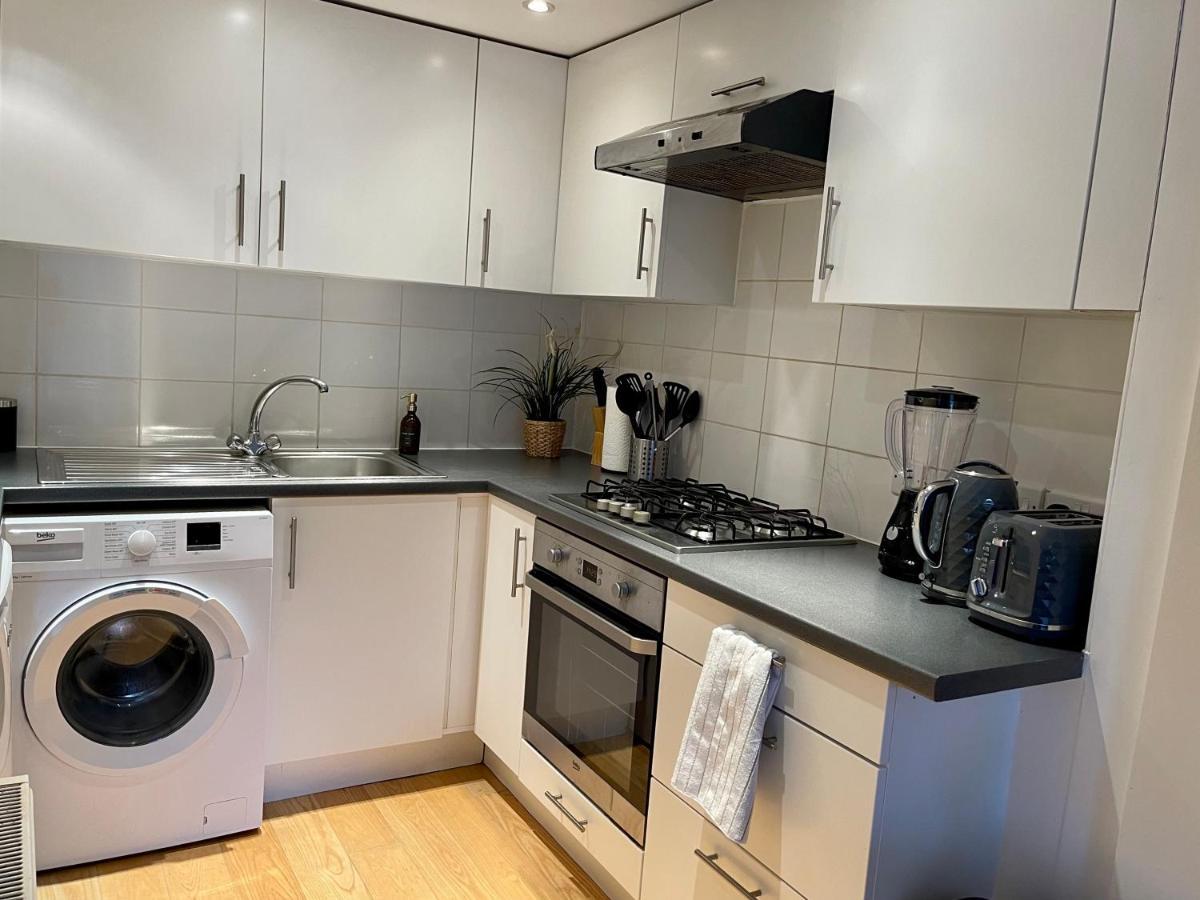 Mapesbury Dell Apartment London Eksteriør bilde